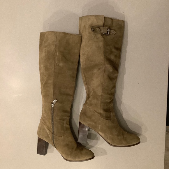 Michael Kors Tall Suede Khaki Round Toe Boot Size 9M - Picture 7 of 14